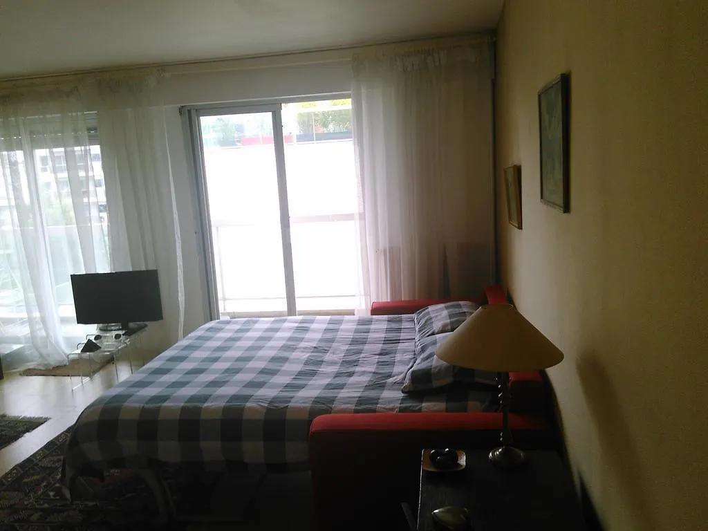 Lovely Studio Apartment Paris France